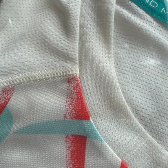 ASICS Road All Over Print Running Top XL NWT Sealed - Picture 3 of 5